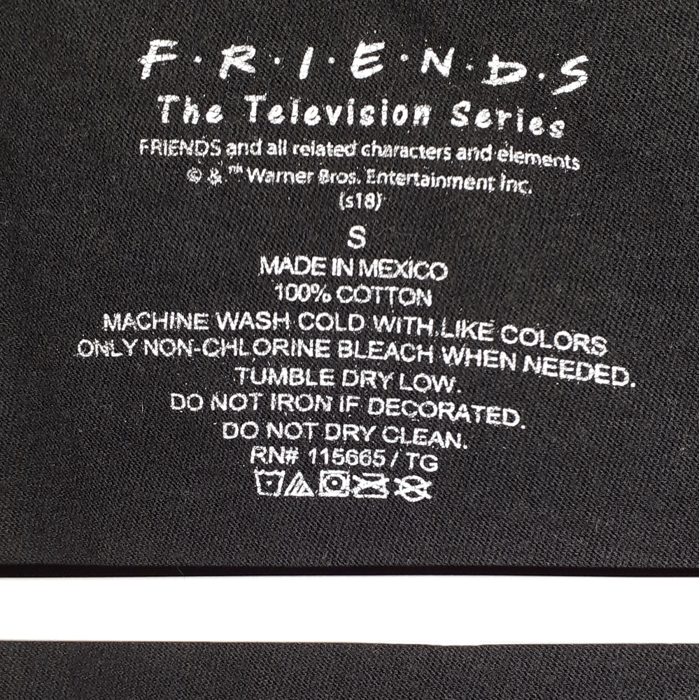 Friends t shirt - Picture 3 of 3